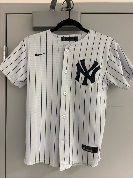 Nike Other - Nike White with Navy Pinstripe New York Yankees Kids Jersey